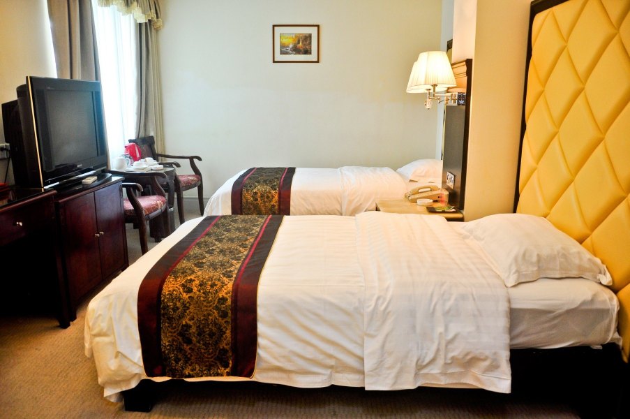 Shipai Hotel Over view