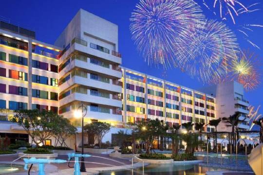 福容大飯店麗寶樂園