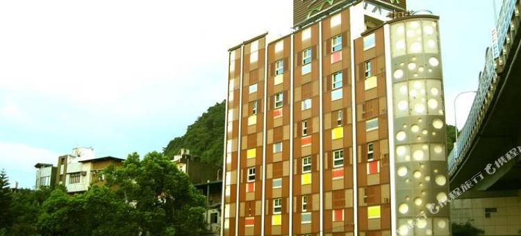 新北新店新加州景观旅馆图片