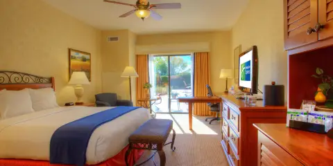 Holiday Inn Express & Suites EL DORADO山