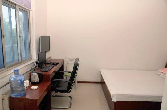 桓台芳草地宾馆