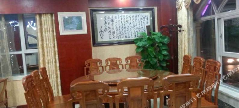 云浮新翠豪商务酒店图片