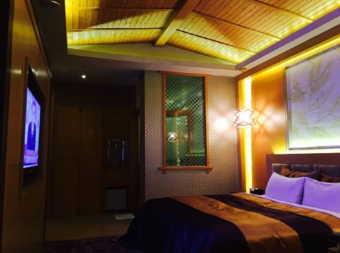 台中桦品居汽车旅馆(hua pinju motel)点评