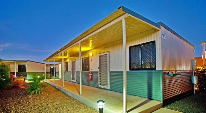 卡拉萨TWA公寓式酒店(Karratha Lodge Twa)