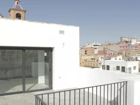 蒂托圣尼古拉斯公寓