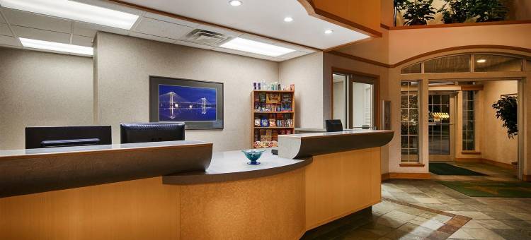 肯纳威克贝斯特韦斯特优质酒店(Best Western Plus Kennewick Inn)图片