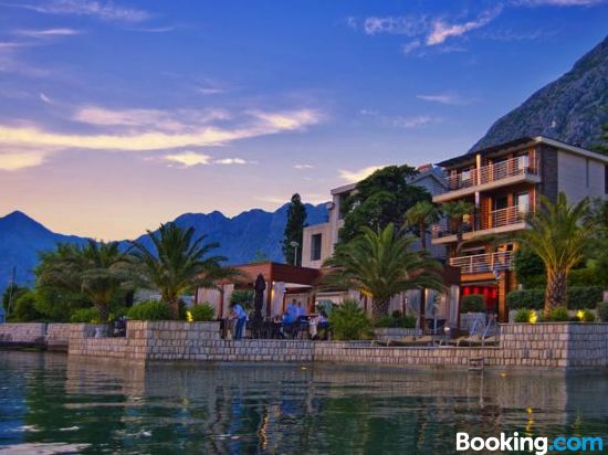 Kotor Hotels 413 Accommodations From Usd 69 Trip Hotel Forza Mare