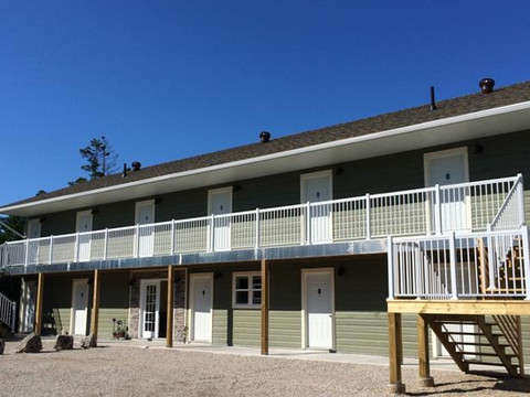 悬崖高地汽车旅馆