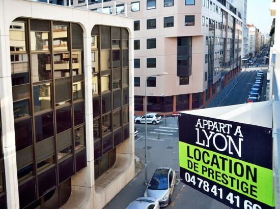 【携程攻略】里昂老佛爷百货公司(里昂店)购物