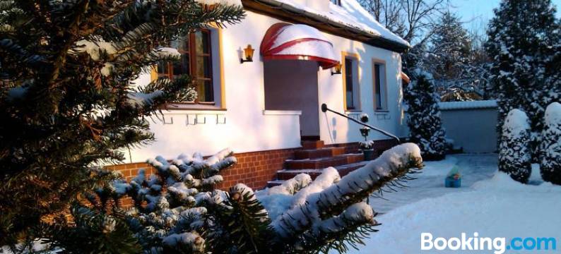 扎亚兹德比亚里多姆宾馆(Zajazd Biały Dom)图片