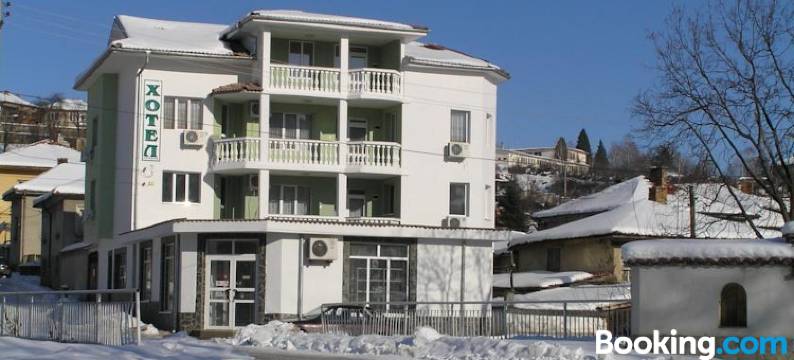 Karadzhovy Guest House图片