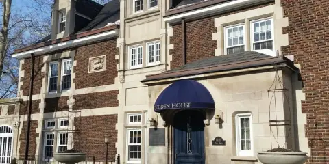 格里登豪斯酒店