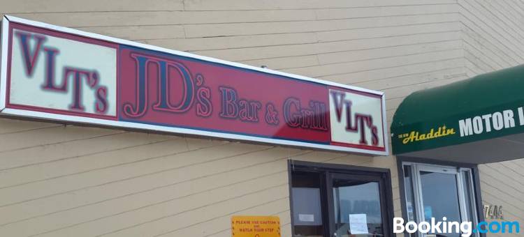 红鹿酒店及套房(Red Deer Inn & Suites)图片