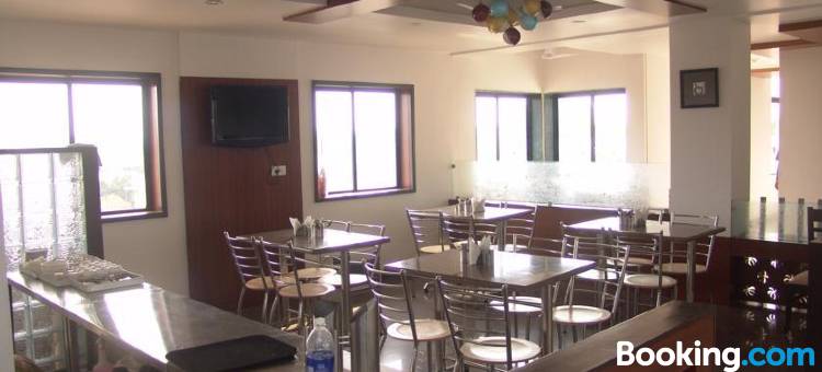 拉玛酒店(Hotel Rama Residency)图片