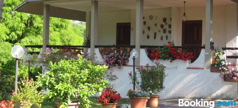 瓦莱德格利尤利维旅馆(Valle Degli Ulivi Appartamento)图片