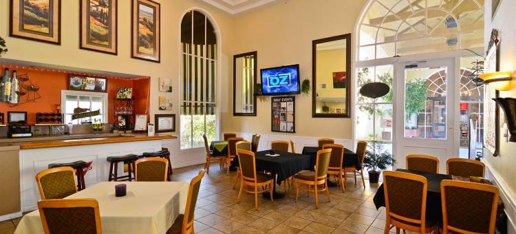 新港梅萨贝斯特韦斯特优质酒店(Best Western Plus Newport Mesa Inn)图片