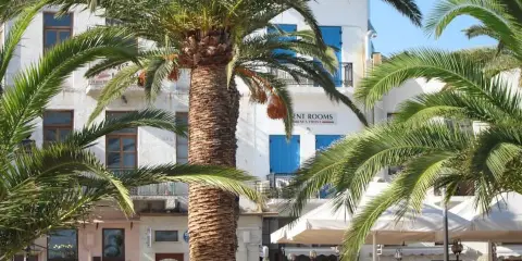 海濱老城酒店