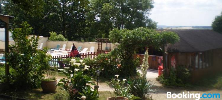 波埃斯嘉安露营酒店(Camping le Bois Jahan)图片