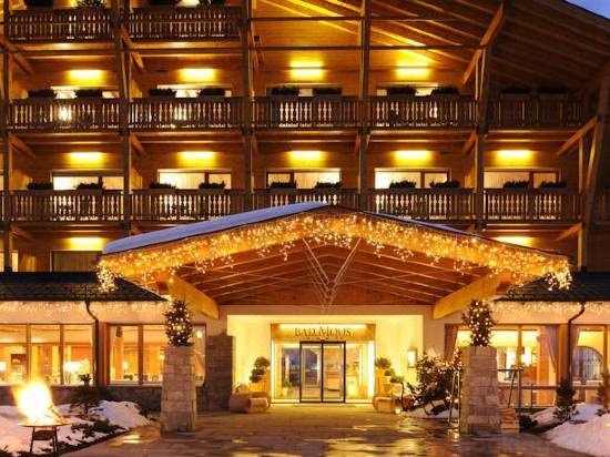 Bad Moos Dolomites Spa Resort Reviews For 4 Star Hotels In Sesto Trip Com