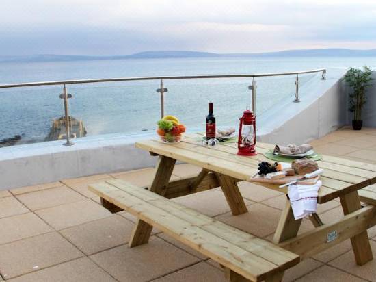 Galway Bay Sea View Apartments Hotel Reviews And Room Rates