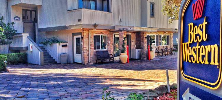太平洋丛林镇贝斯特韦斯特套房酒店(Best Western the Inn  Suites Pacific Grove)图片