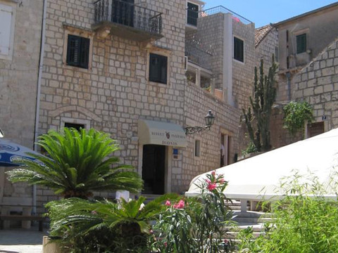 迪奥尼斯维斯住宿加早餐旅馆