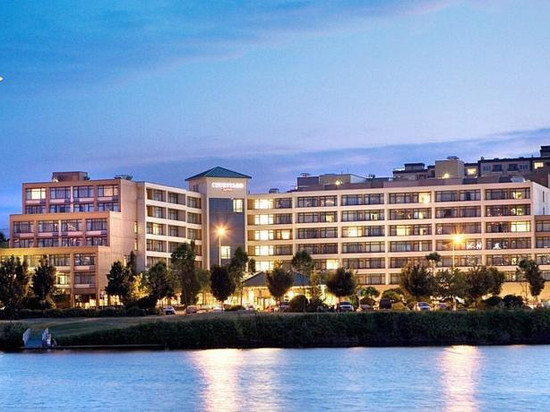 西雅图市中心/联合湖万怡酒店