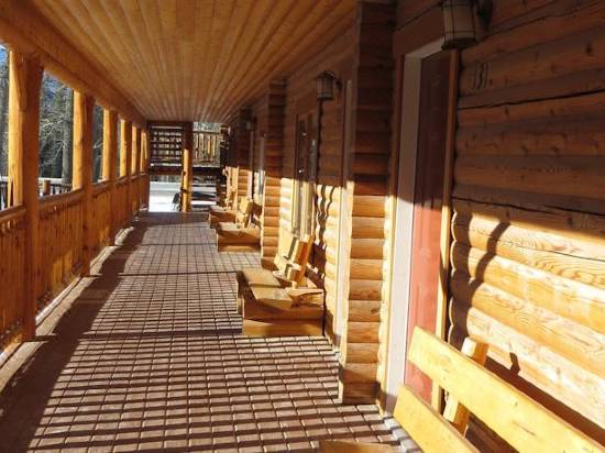 Pocahontas Cabins Jasper Hotel Reviews And Room Rates Trip Com