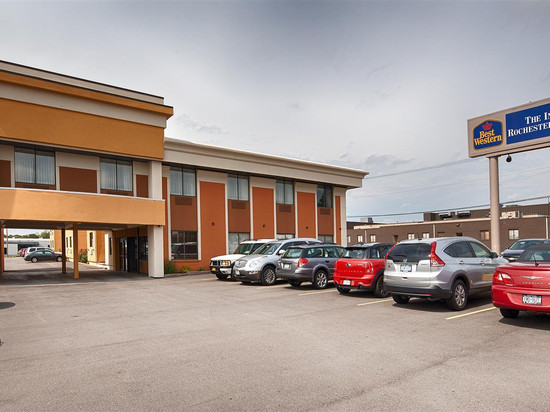 罗切斯特机场贝斯特韦斯特酒店