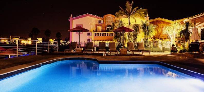 狄尼斯别墅-迷人住宅(限成人入住)(Villas D. Dinis - Charming Residence (Adults Only))图片