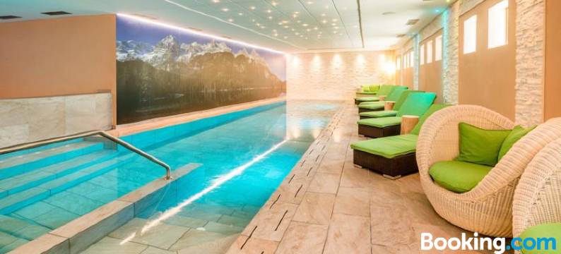 Family Hotel Serena图片