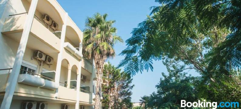 广场酒店(Plaza Hotel)图片