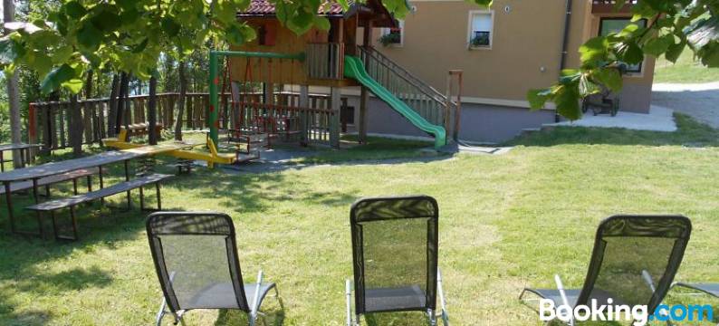 斯鲁库农可乐(Turistična Kmetija Široko)图片