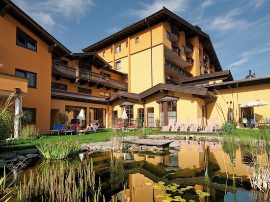 布里森维塔尔及运动酒店