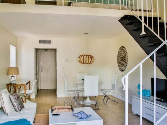 C Reef Luxury Suites Key Biscayne Miami Hotel Reviews Room C Reef Luxury Suites Key Biscayne Miami