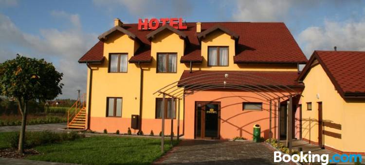 波兰库兹尼亚奥博扎酒店(Hotel Kuźnia Oberża Polska)图片