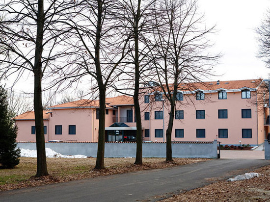 戴勒玫瑰别墅酒店