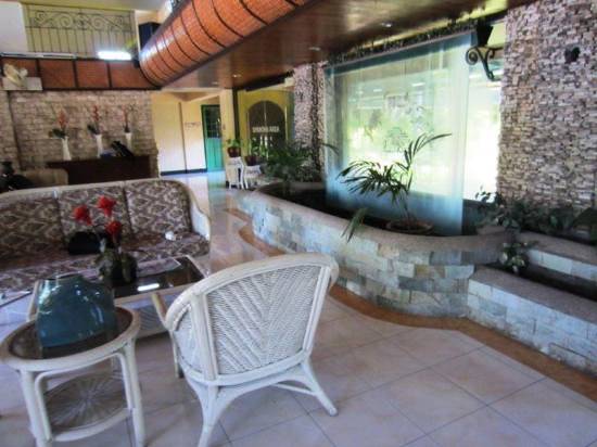Family Country Hotel And Convention Centre General Santos