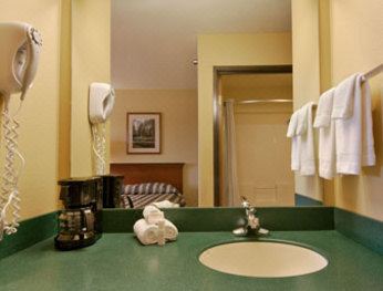 Baymont By Wyndham Pinedale Hotel Reviews And Room Rates - 