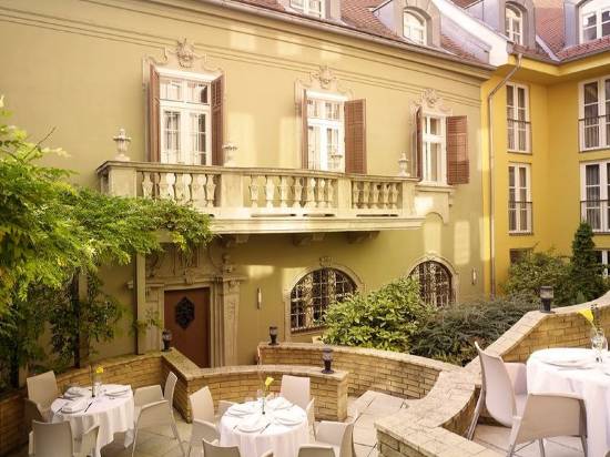 布達佩斯公園廣場藝術酒店