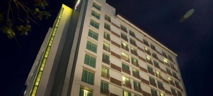 谏义里太阳大酒店(Grand Surya Hotel Kediri)图片