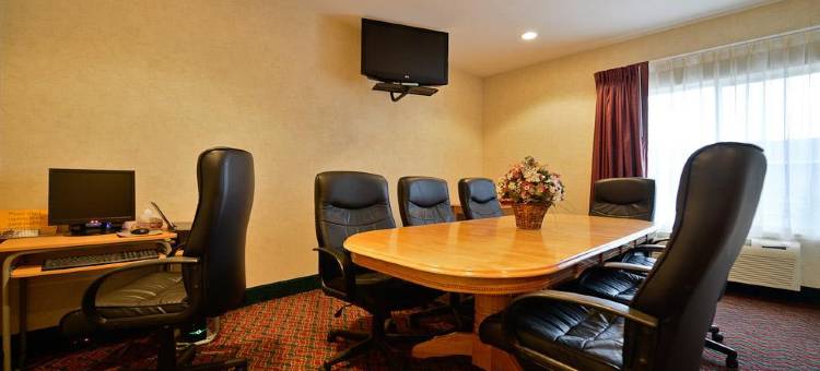 豪尔贝斯特韦斯特优质酒店(Best Western Plus Howe Inn)图片