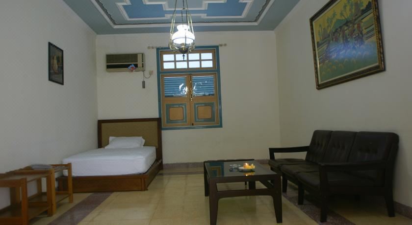Ndalem Ngabean Bungalow Yogyakarta Residence Hotel Reviews - 