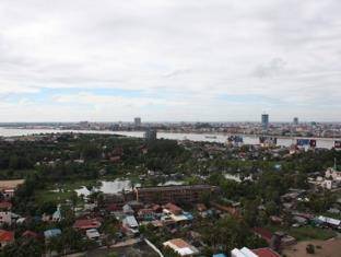 Mekong View Tower Phnom Penh Hotel Reviews And Room Rates Trip Com