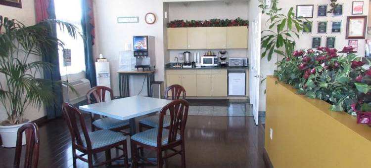 南盖特戴斯套房酒店(Days Inn & Suites by Wyndham South Gate)图片