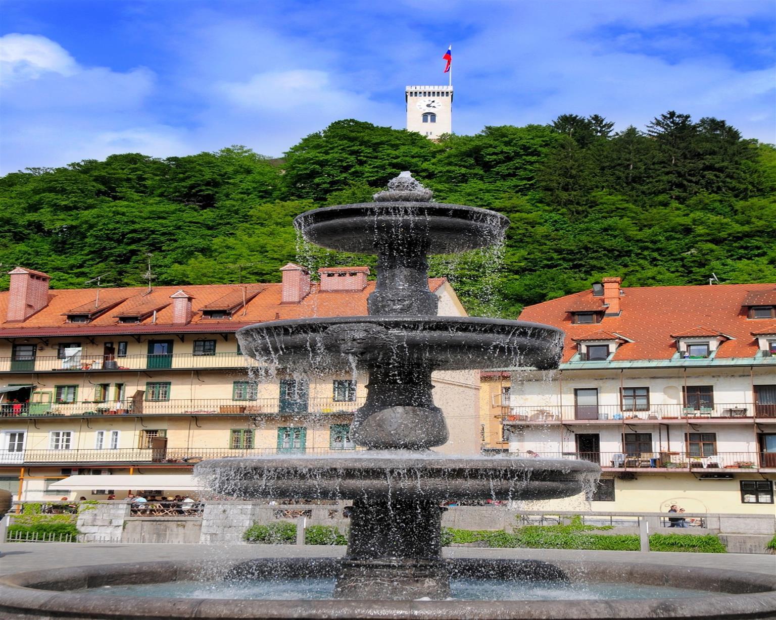 Best Western Premier Hotel Slon Over view