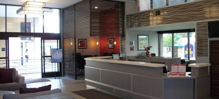 公园广场贝斯特韦斯特优质迷你套房酒店(Best Western Plus Park Place Inn - Mini Suites)图片