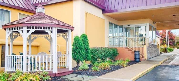 费尔格朗兹凯艺套房酒店(Quality Inn and Suites Fairgrounds - Syracuse)图片