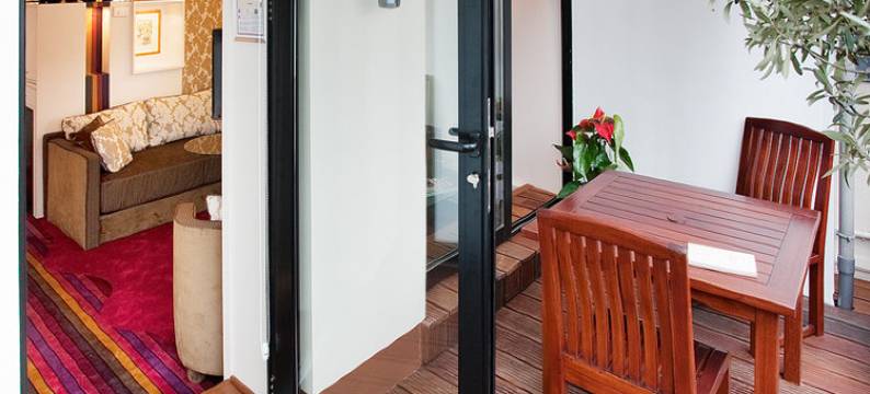 巴黎康朋酒店(近协和广场/杜乐丽花园/香奈儿总店)(Hotel Cambon)图片