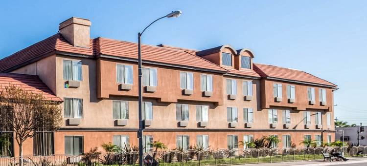 洛杉矶贝尔花园品质酒店及套房(Quality Inn & Suites Bell Gardens-Los Angeles)图片